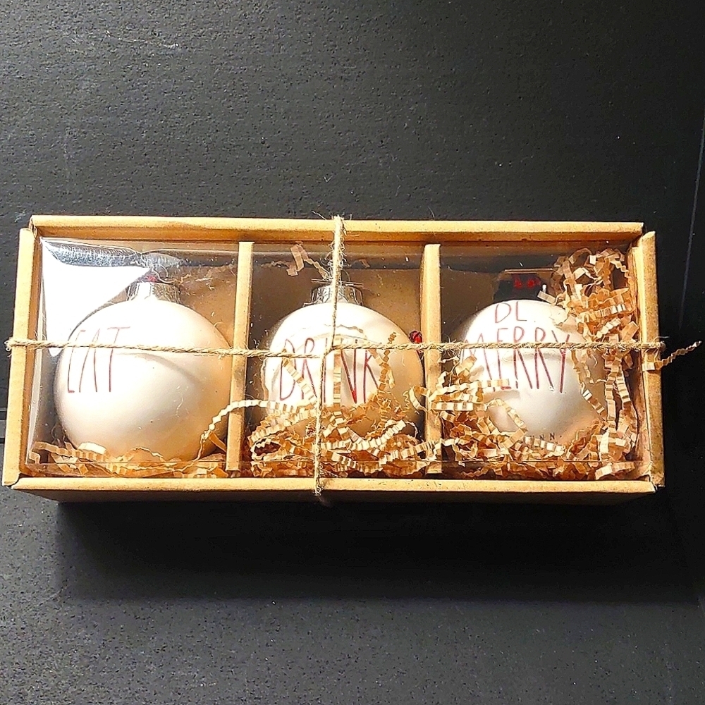 Rae Dunn EAT DRINK BE MERRY ORNAMENTS NWT